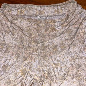 Cato 26/28W stretchy pants